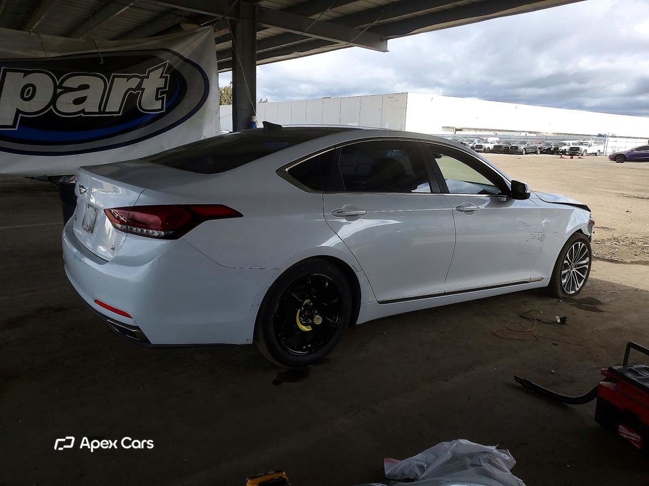 Hyundai Genesis 2016