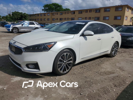 Kia Cadenza 2017 - Image 1 of 12