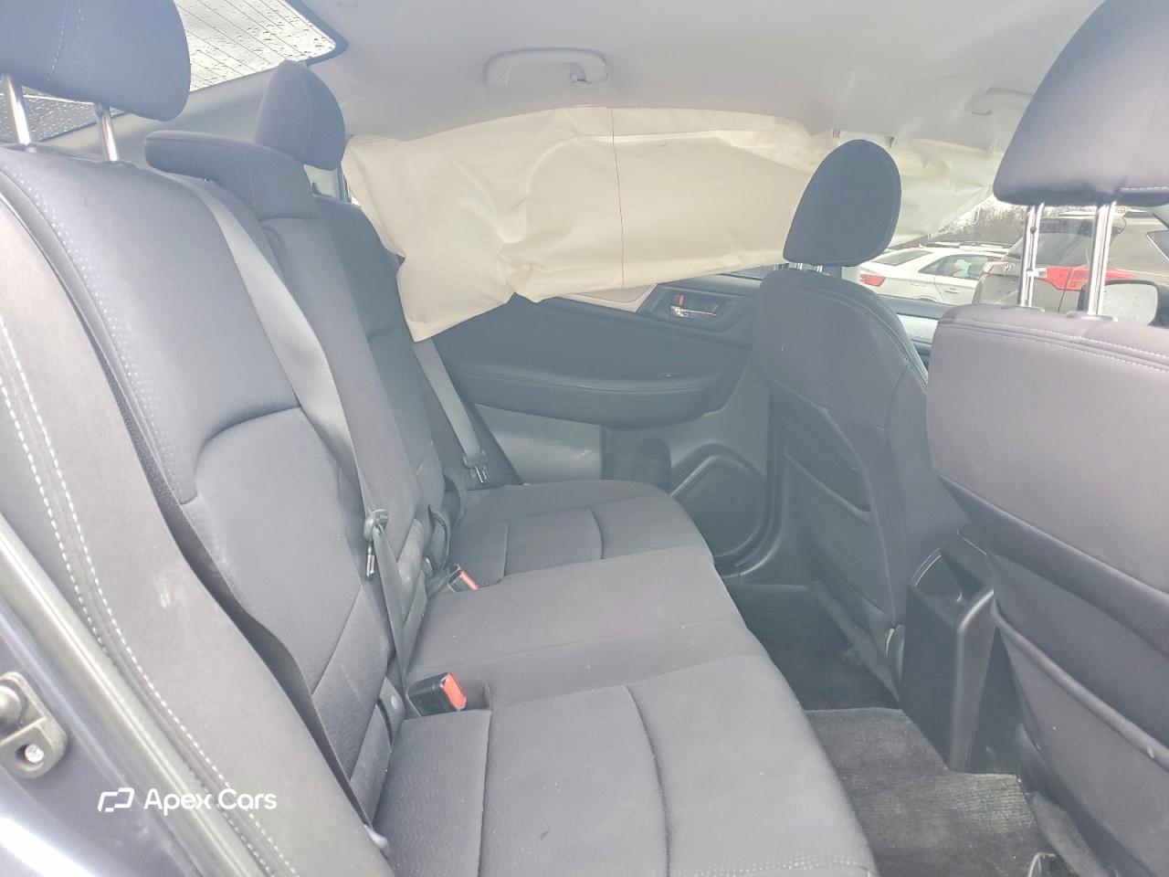Subaru Legacy 2015