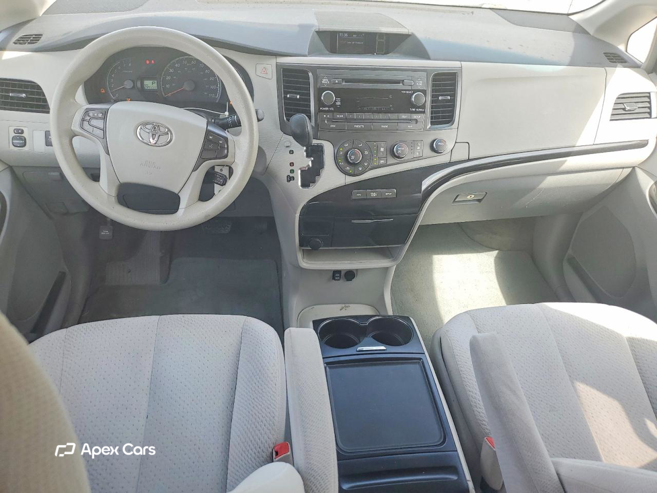 Toyota Sienna 2012