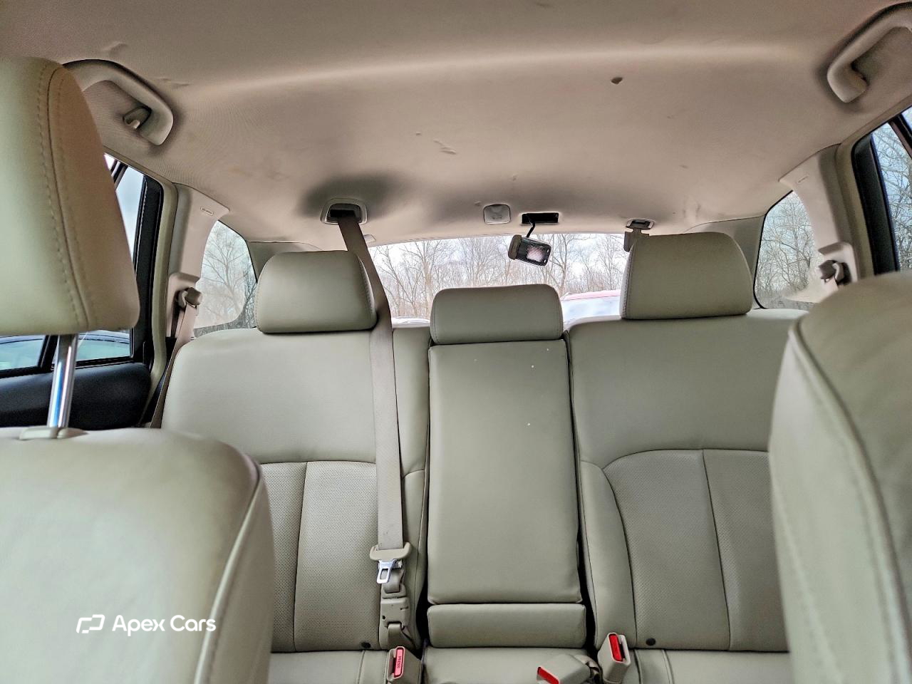 Subaru Outback 2011