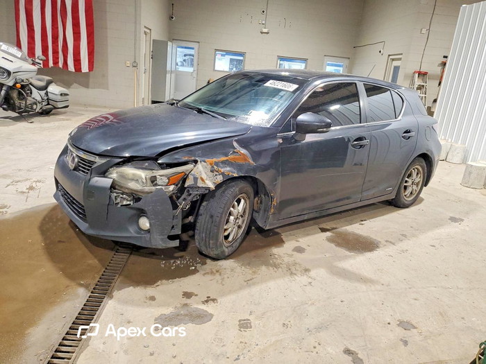 2011 Lexus CT - Image 1 of 5