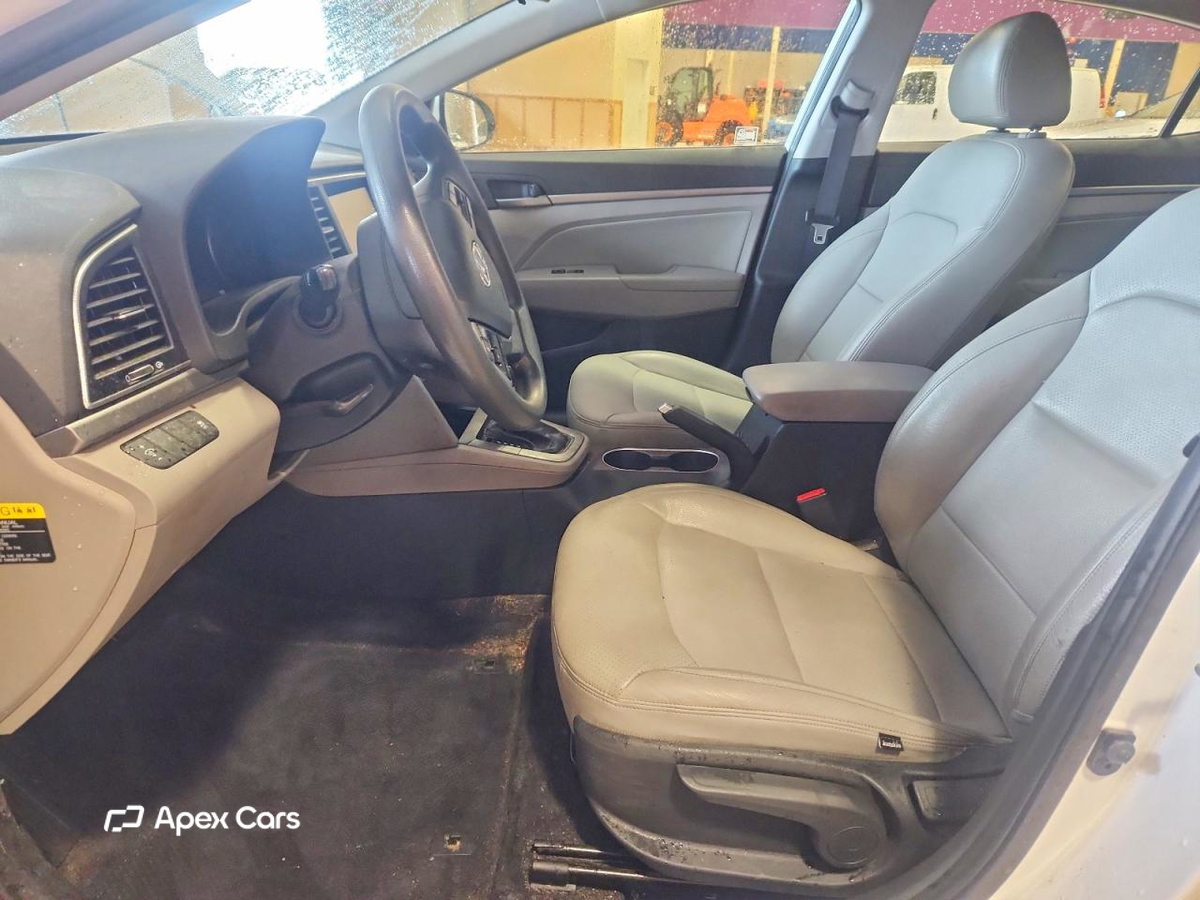Hyundai Elantra 2017