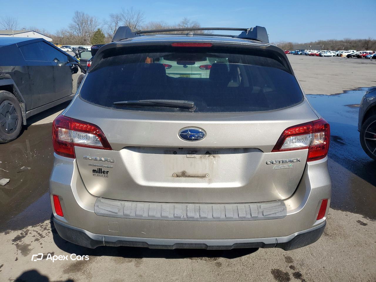 Subaru Outback 2015