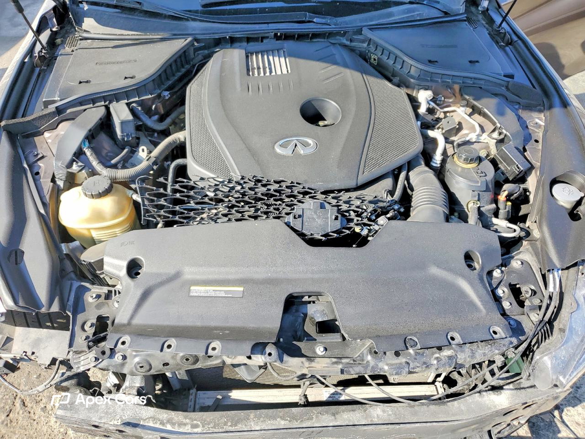 Infiniti Q50 2016