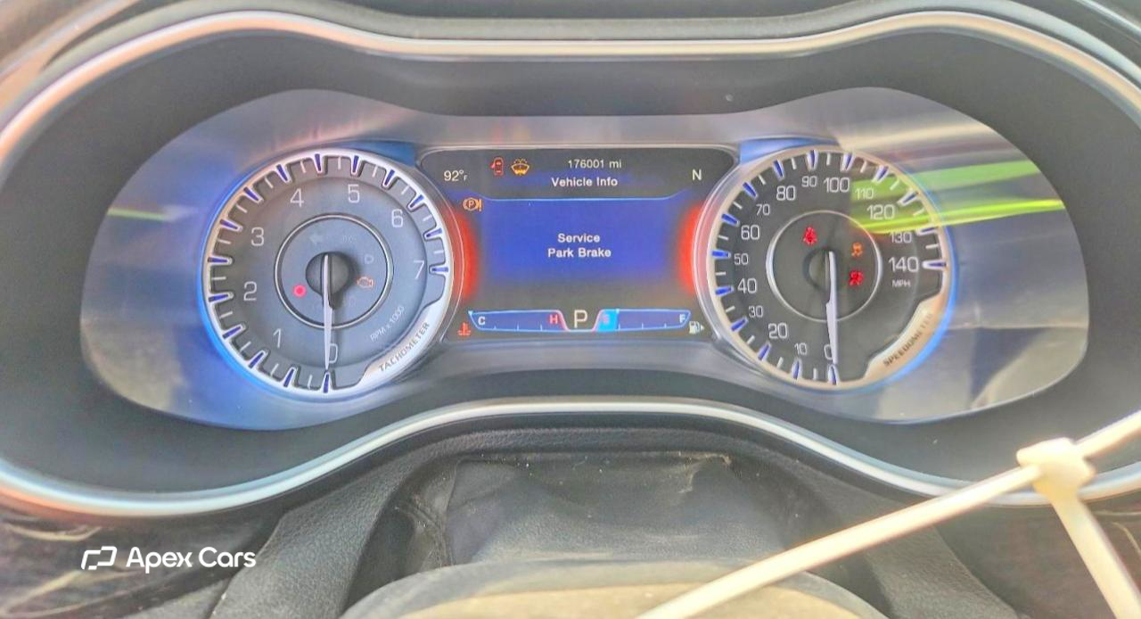 Chrysler 200 2015