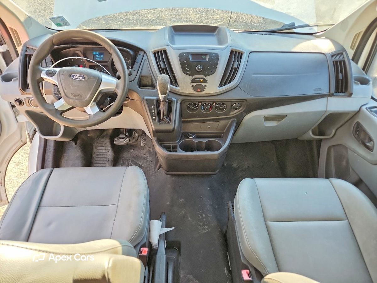 Ford Transit 2015