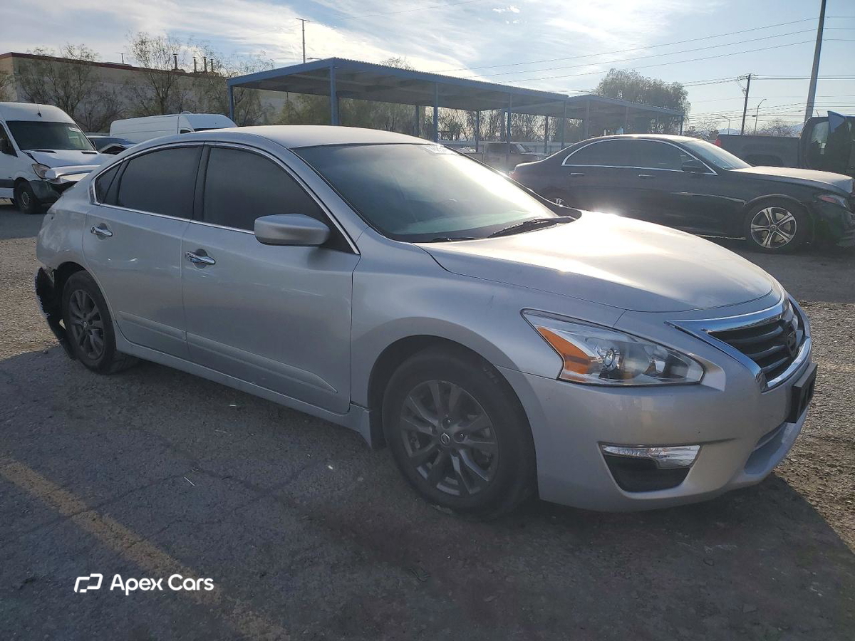 Nissan Altima 2015
