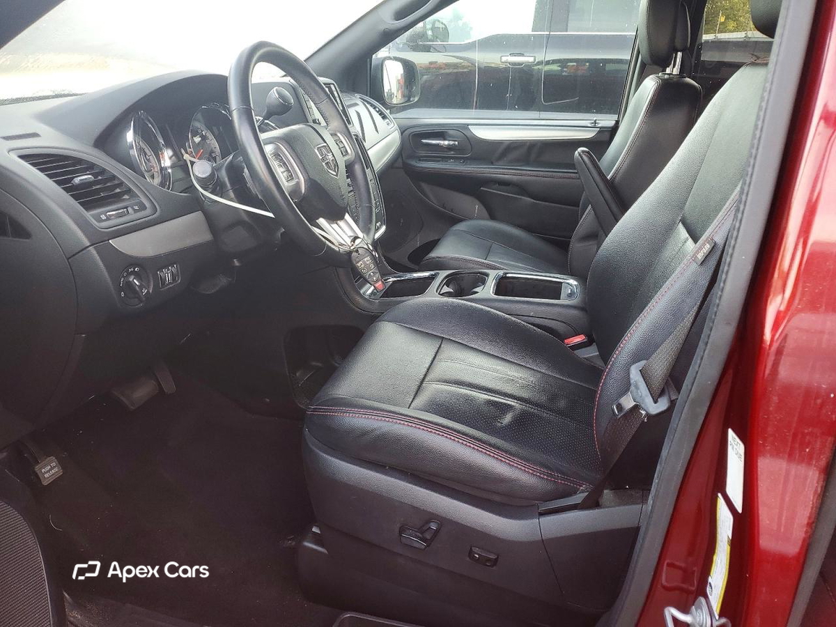 Dodge Caravan 2019