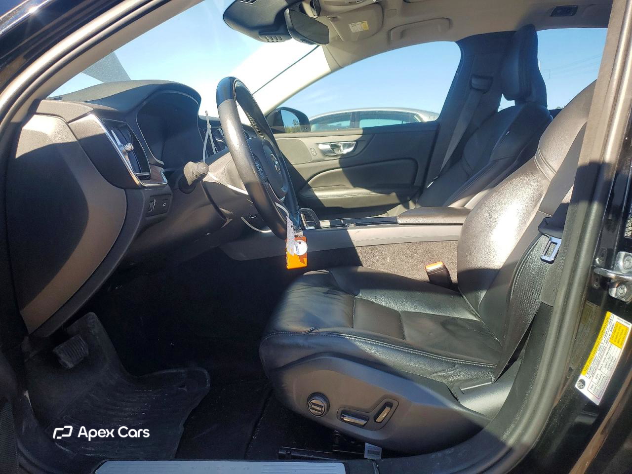Volvo S60 2022