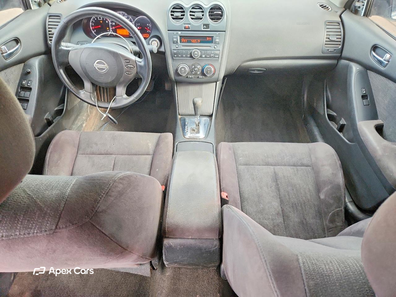 Nissan Altima 2011