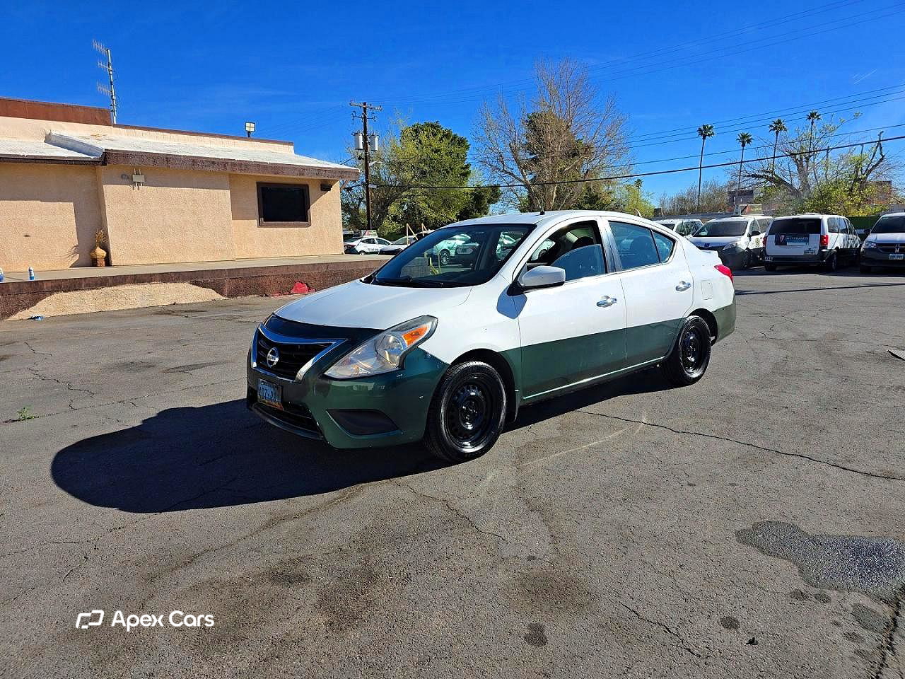 Nissan Versa 2018