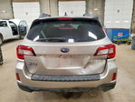 Subaru Outback 2016
