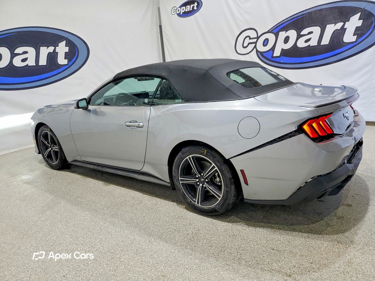 Ford Mustang 2025