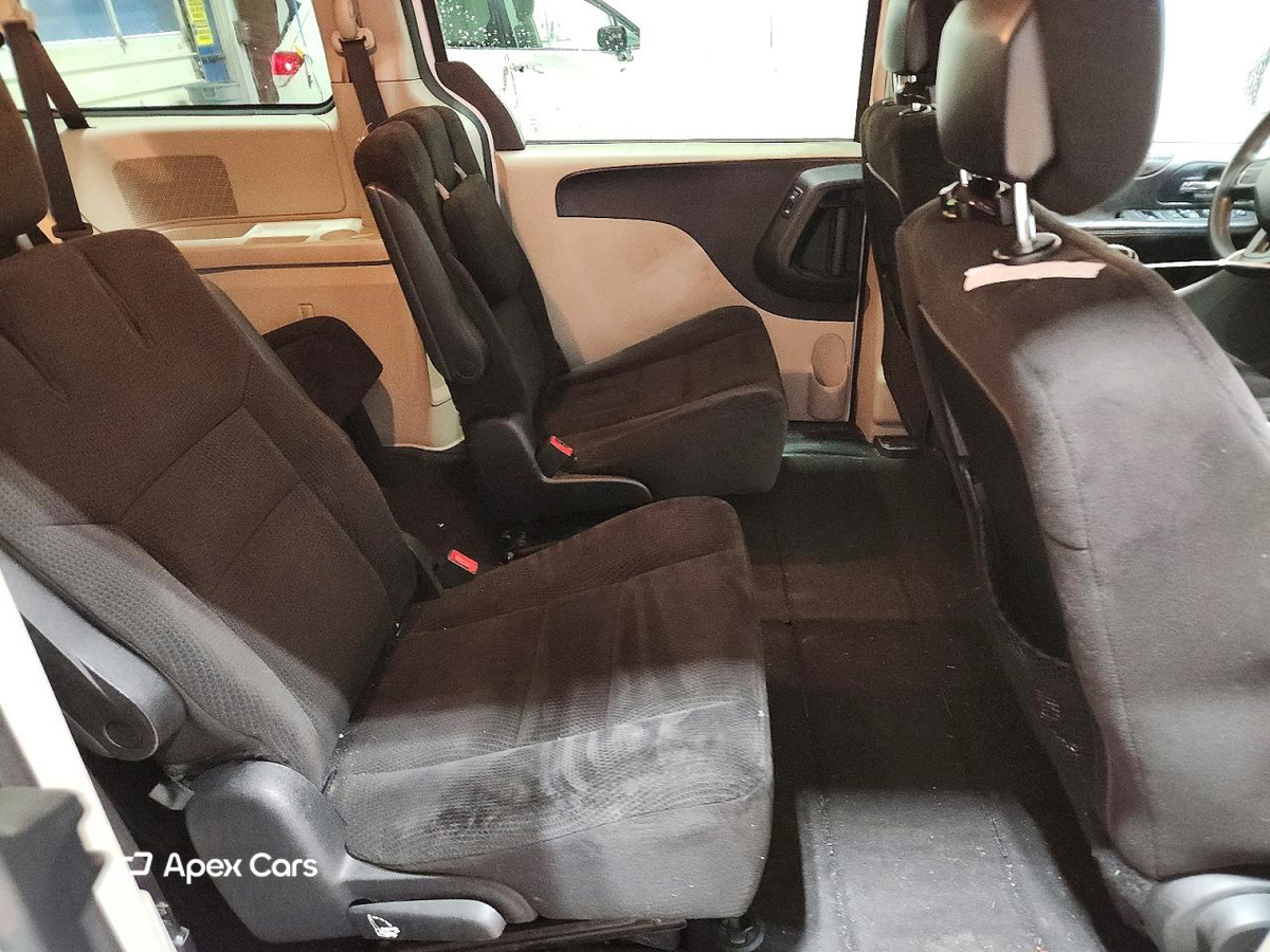Dodge Caravan 2014