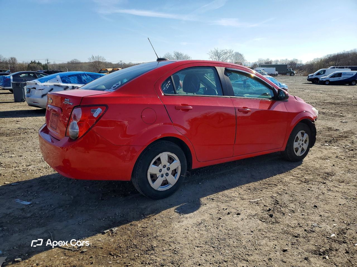 Chevrolet Sonic 2015