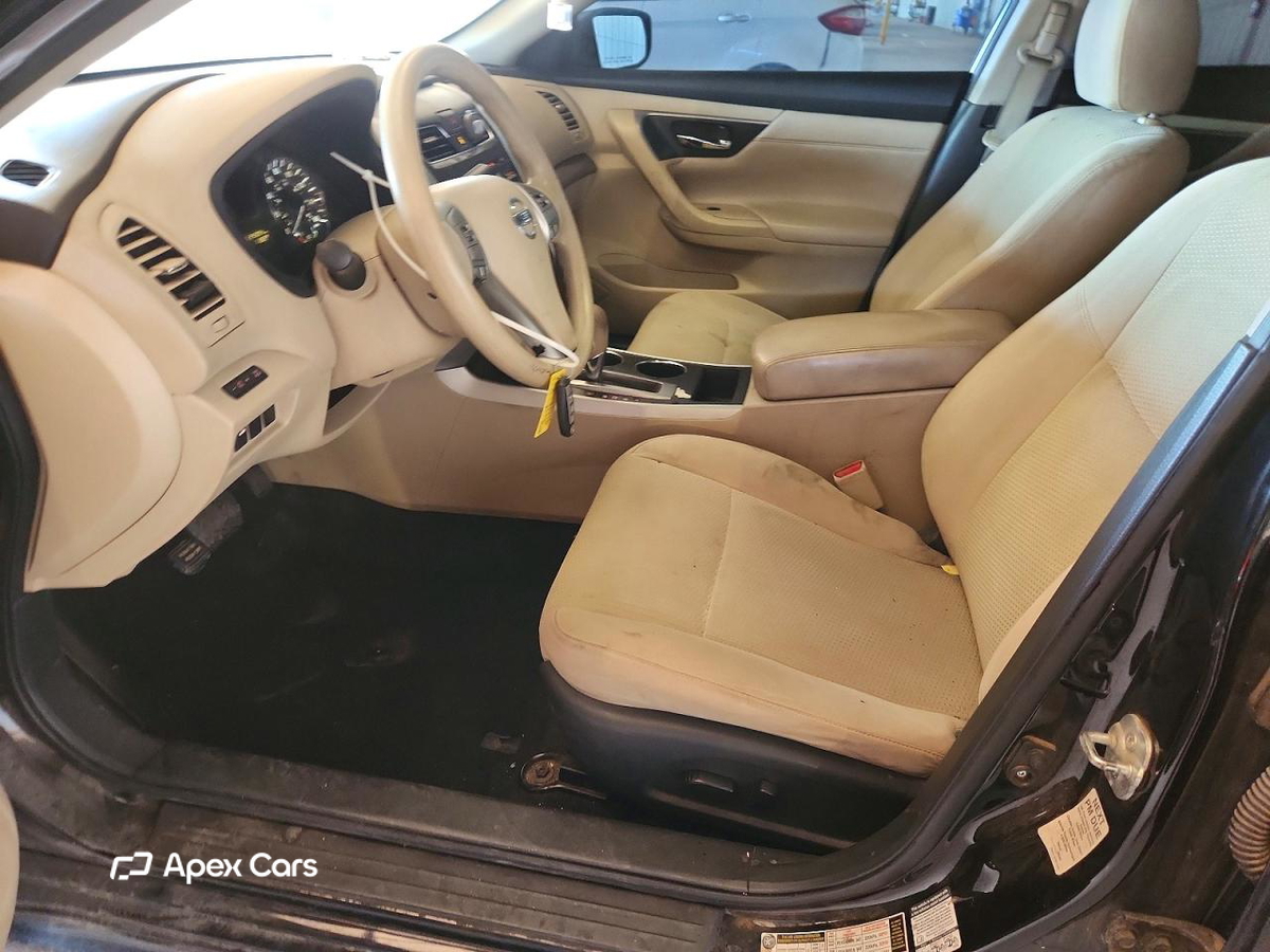Nissan Altima 2015