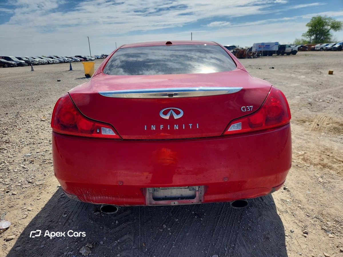 Infiniti G 2013