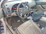 Nissan Altima 2010