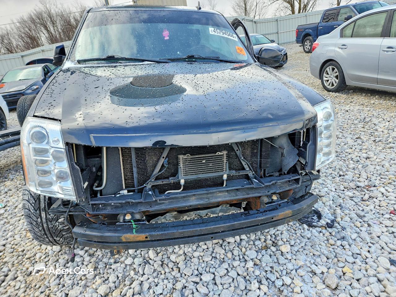 Cadillac Escalade 2014