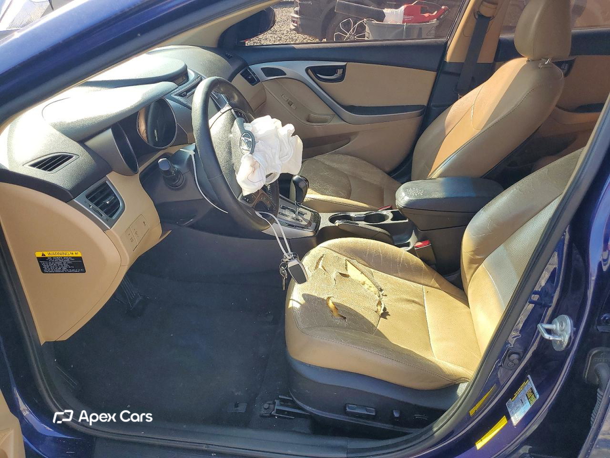 Hyundai Elantra 2013