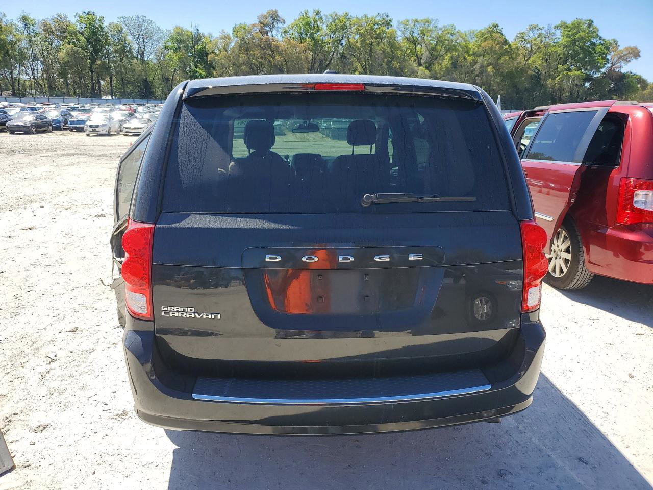 Dodge Caravan 2015