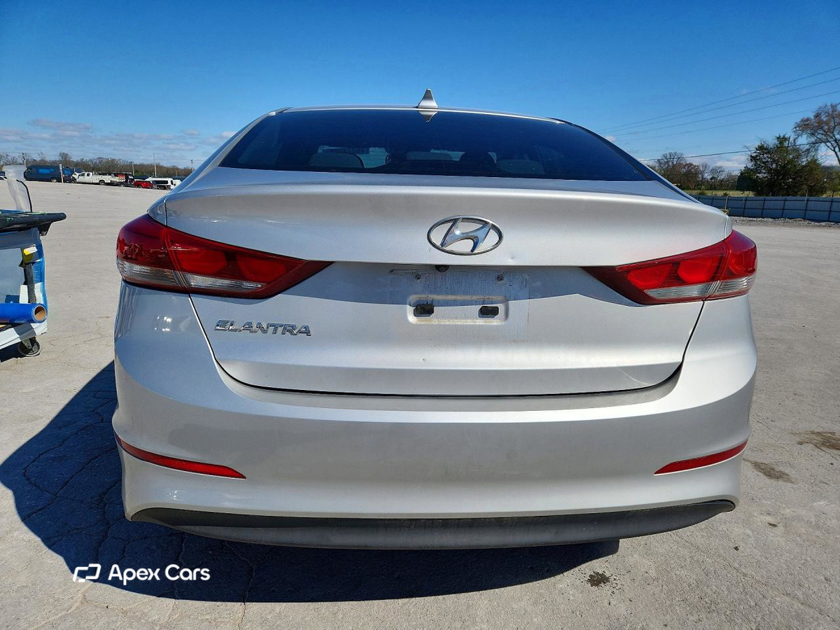 Hyundai Elantra 2017