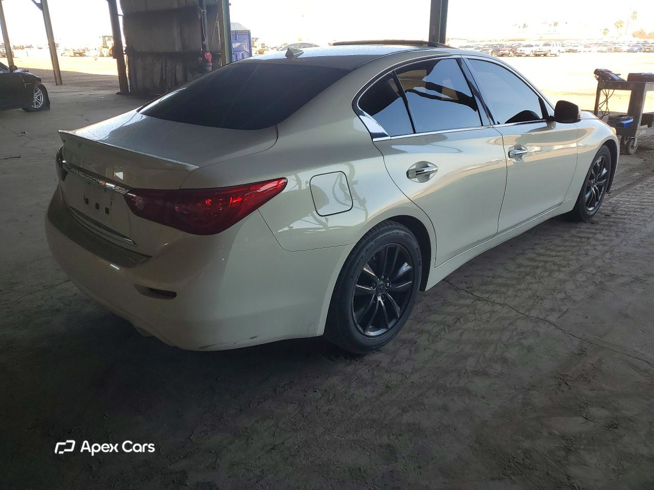 Infiniti Q50 2015