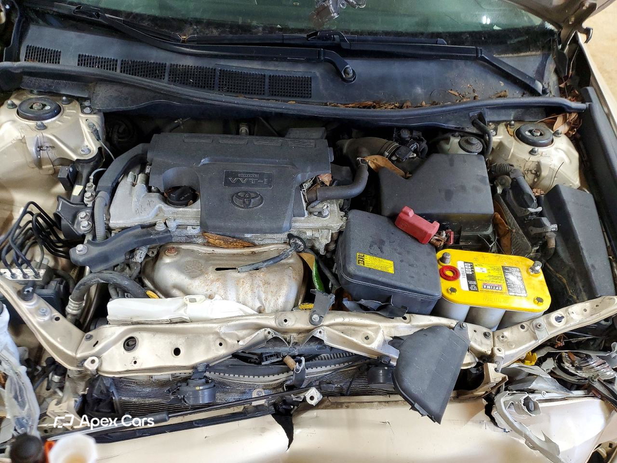 Toyota Camry 2012