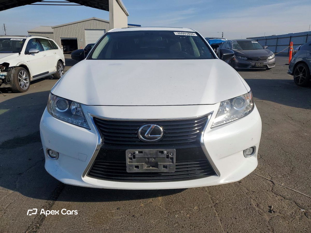 Lexus ES 2015
