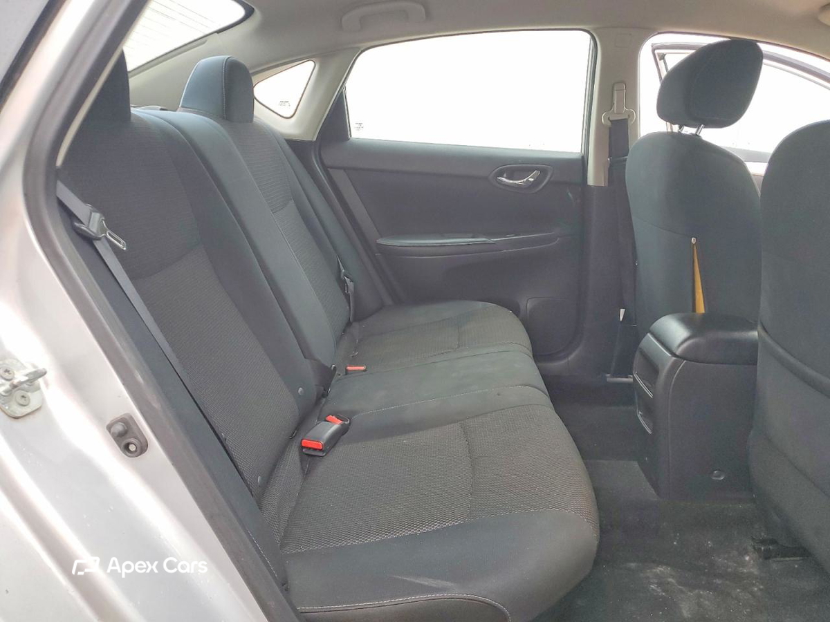 Nissan Sentra 2019