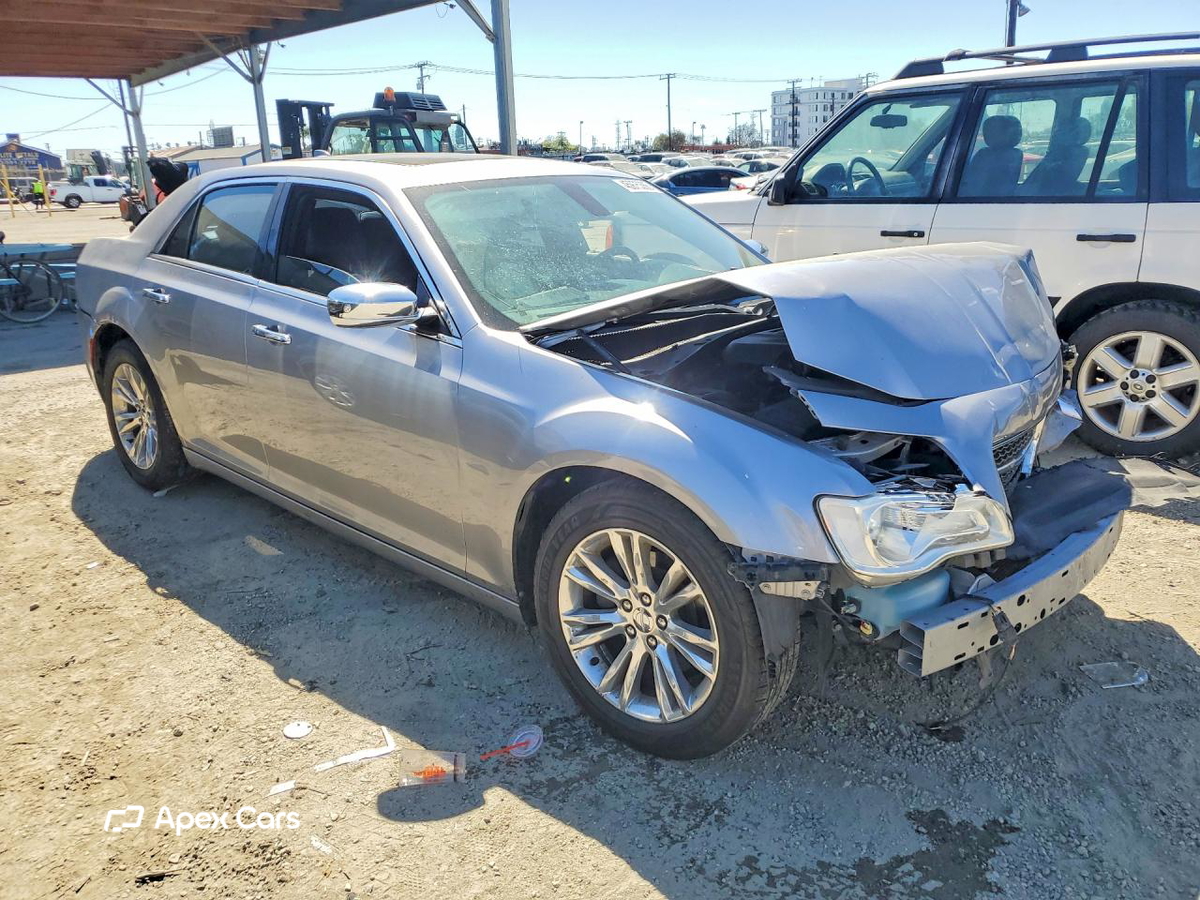 Chrysler 300 2017
