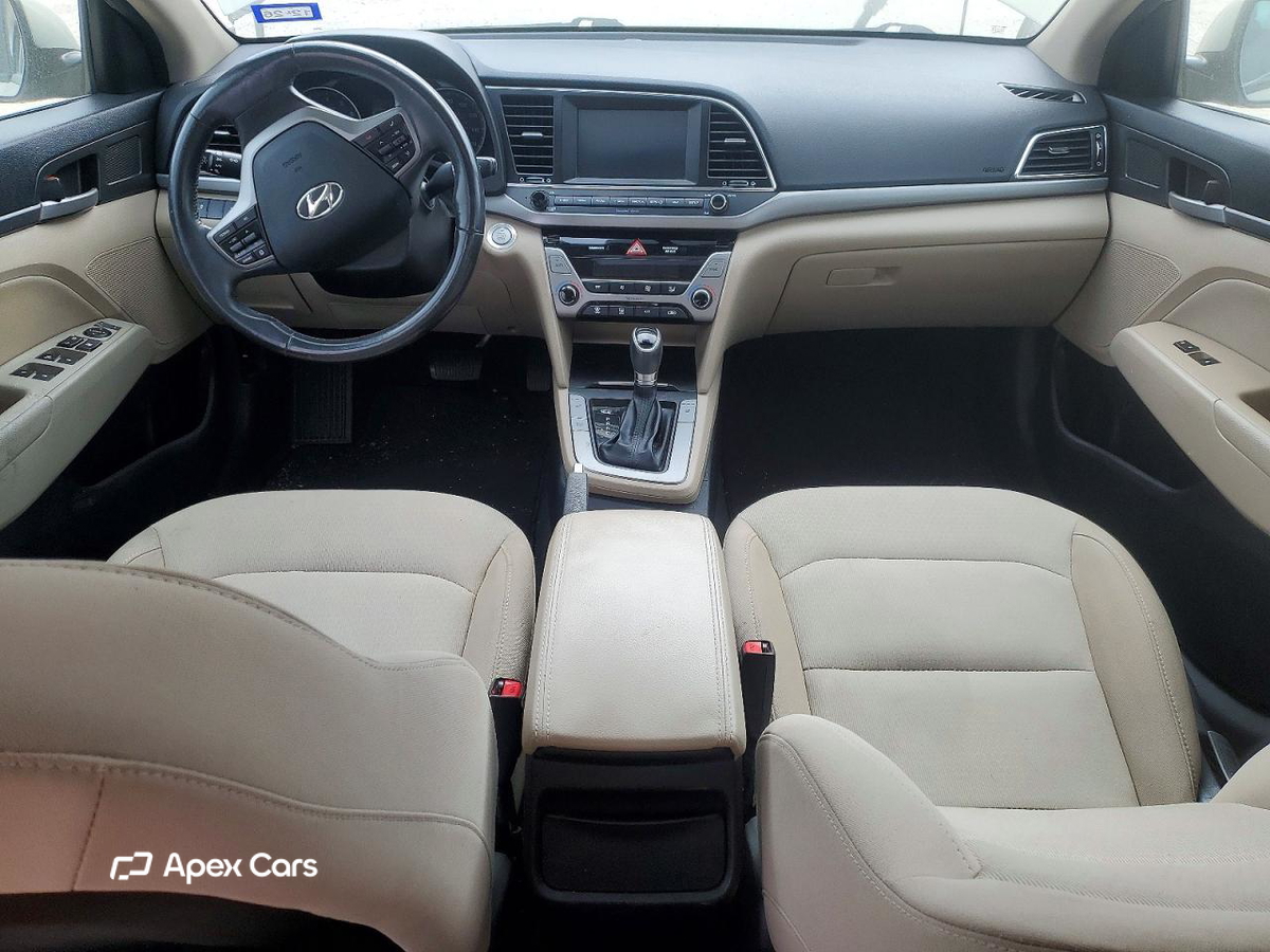 Hyundai Elantra 2017