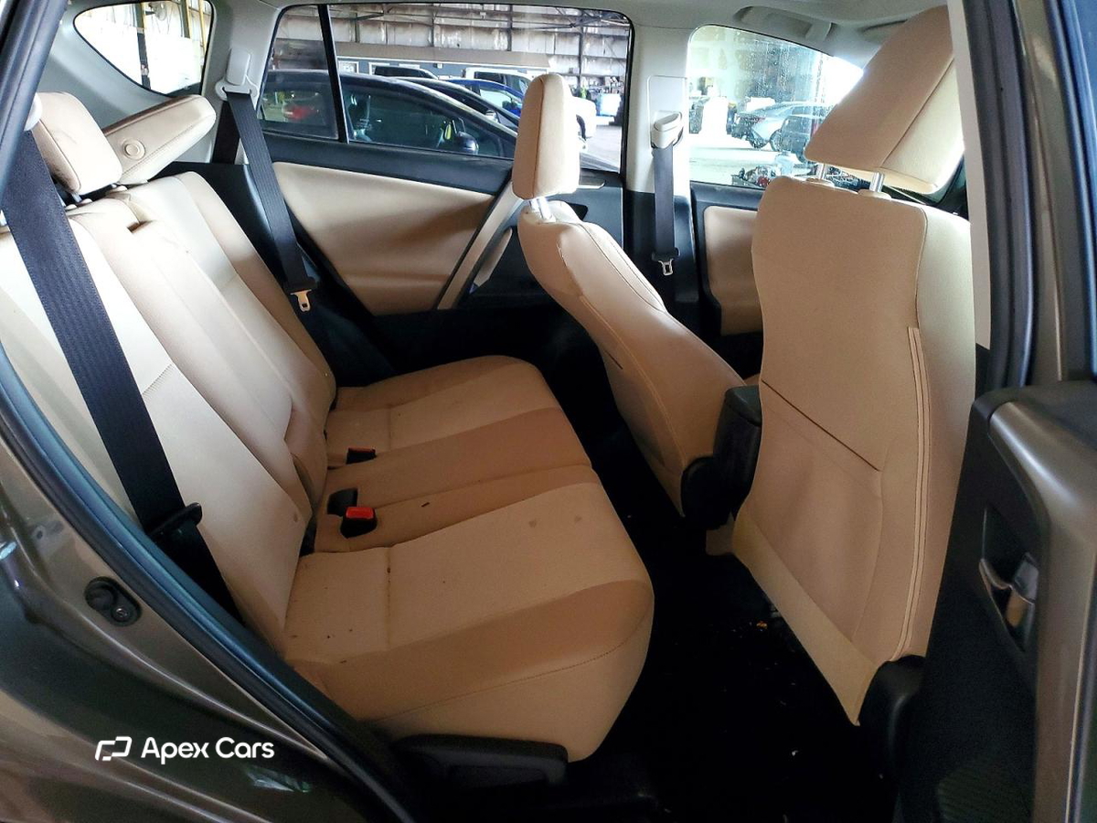 Toyota RAV 4 2015