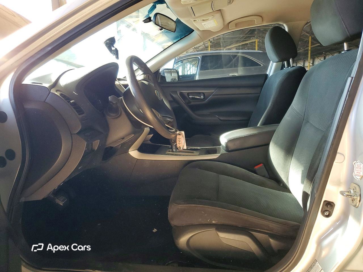 Nissan Altima 2015