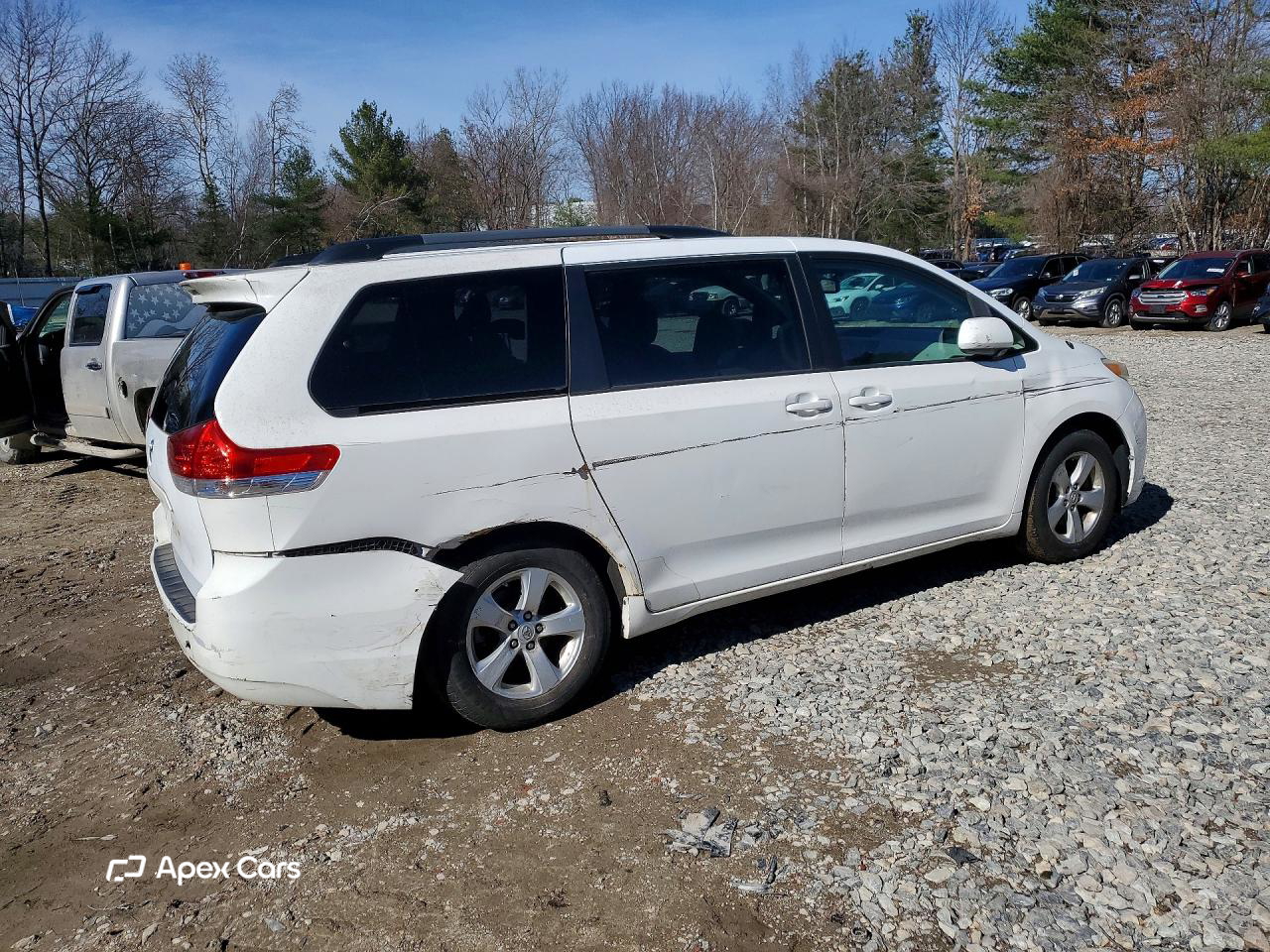 Toyota Sienna 2011