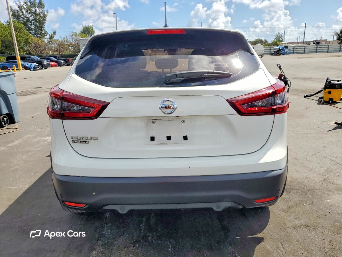 Nissan Rogue 2021