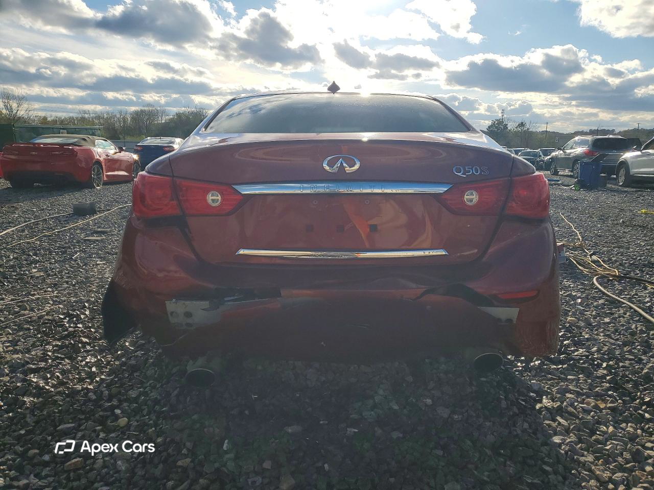 Infiniti Q50 2015