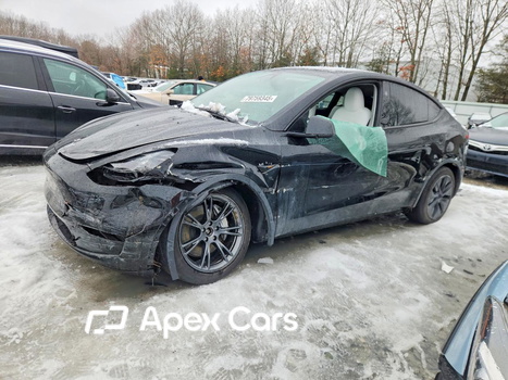 Tesla Model Y 2024 - Image 1 of 12