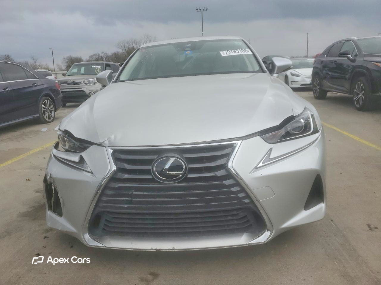 Lexus IS 2019