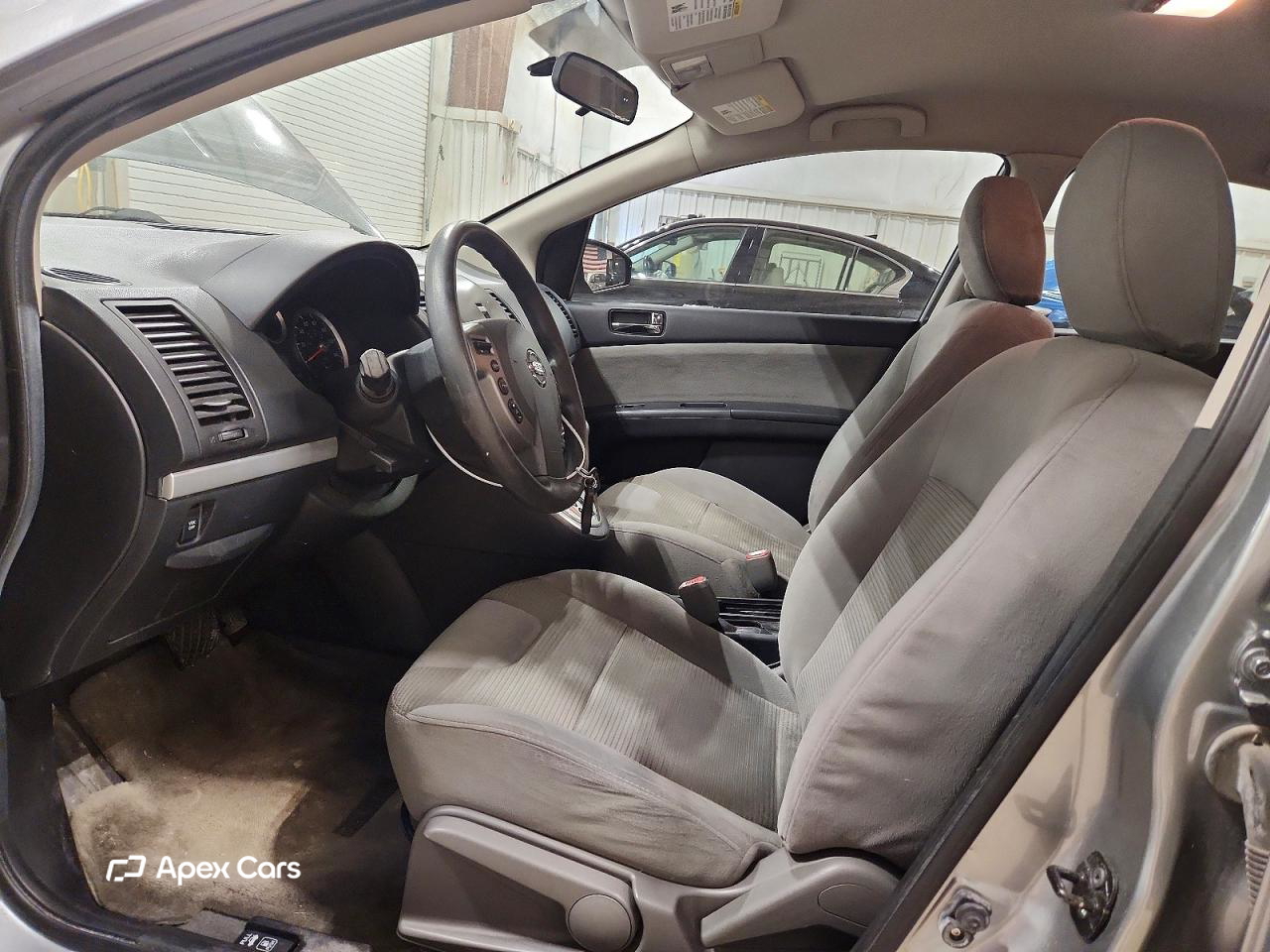 Nissan Sentra 2011
