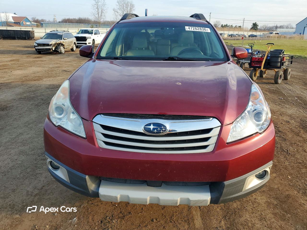 Subaru Outback 2011
