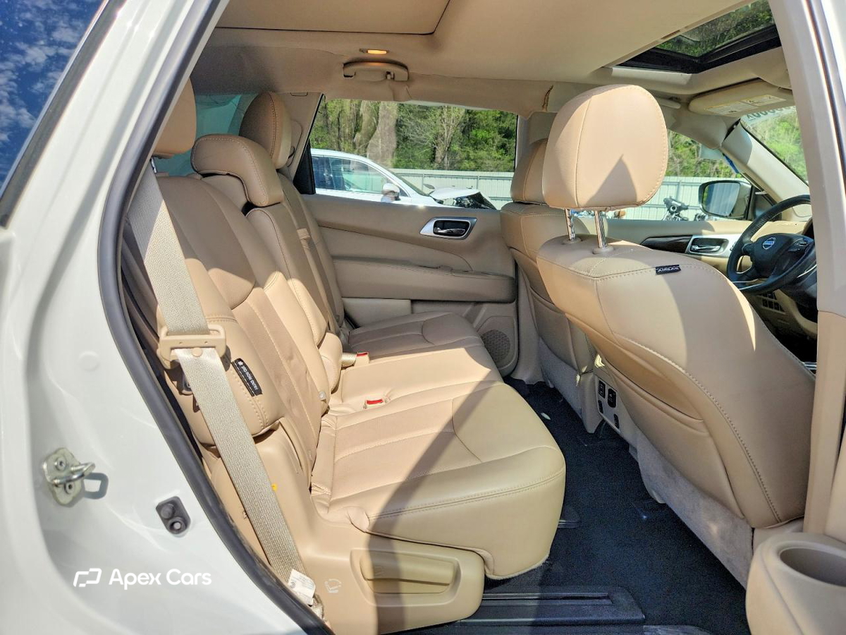 Nissan Pathfinder 2018