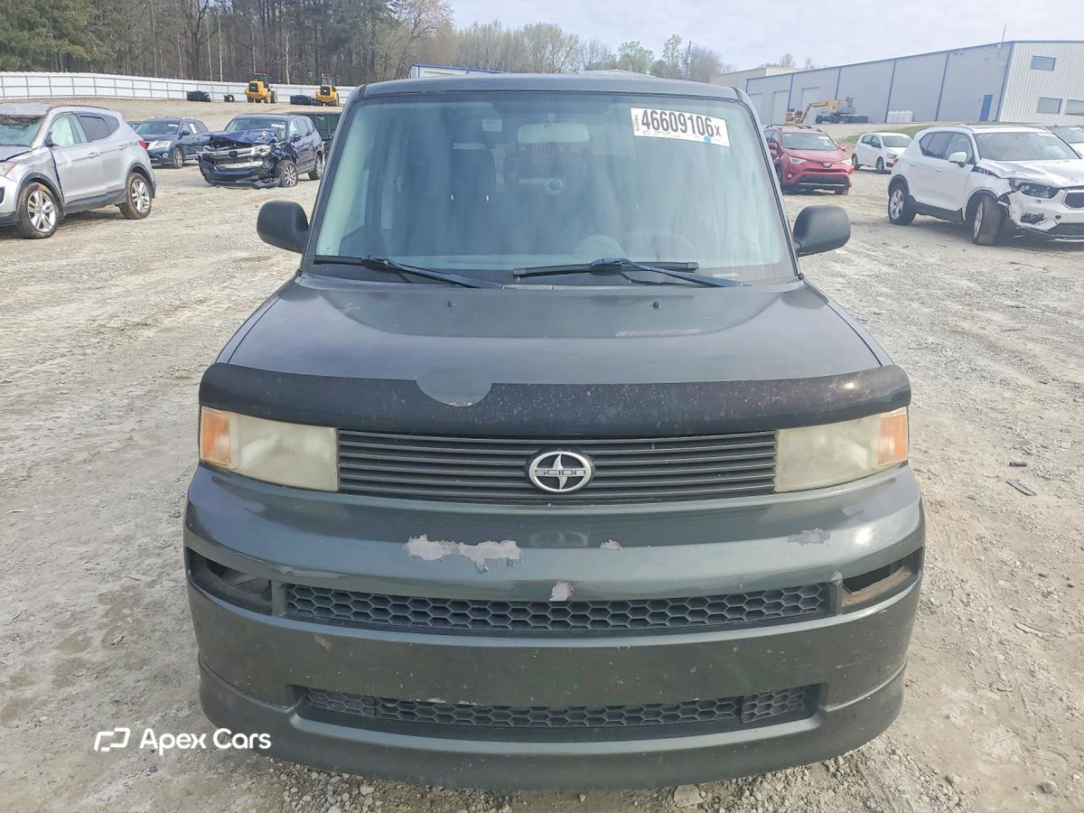 Scion xB 2006