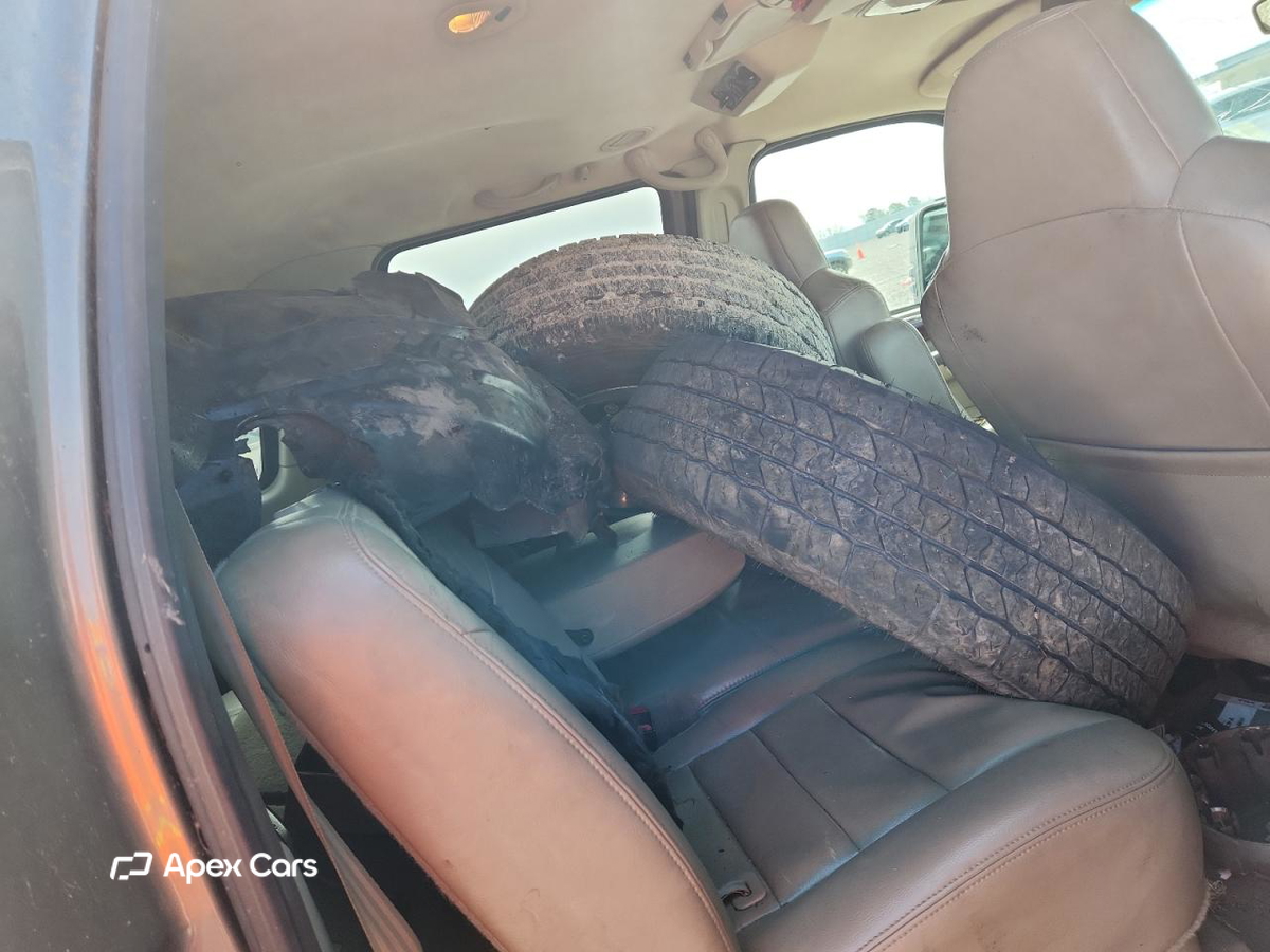 Ford Excursion 2005