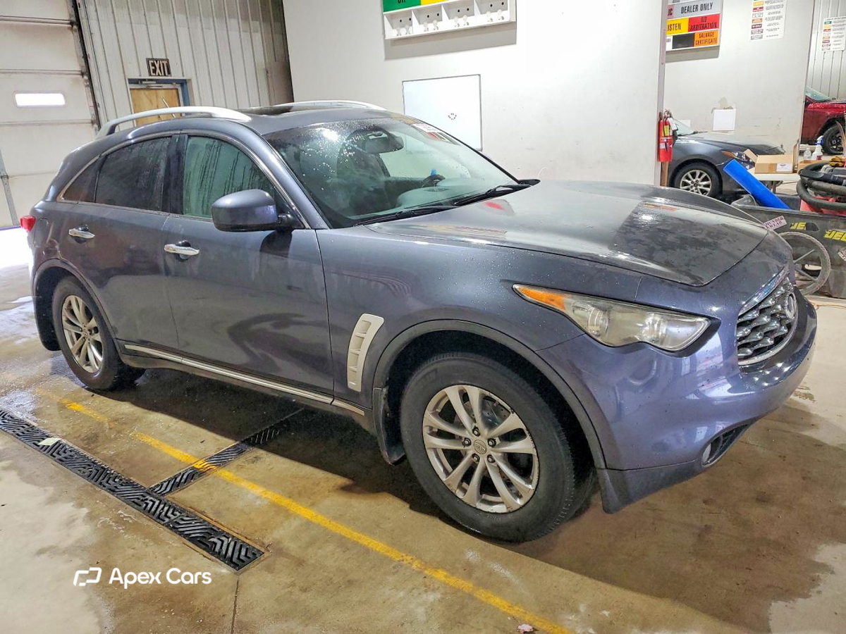 Infiniti FX 2010