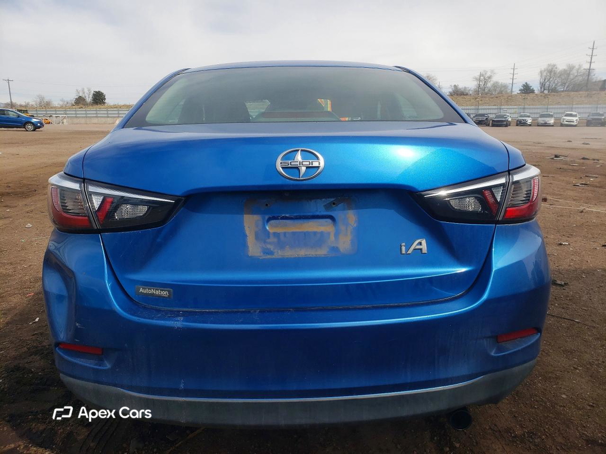 Scion iA 2016