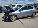 Mazda 3 2012