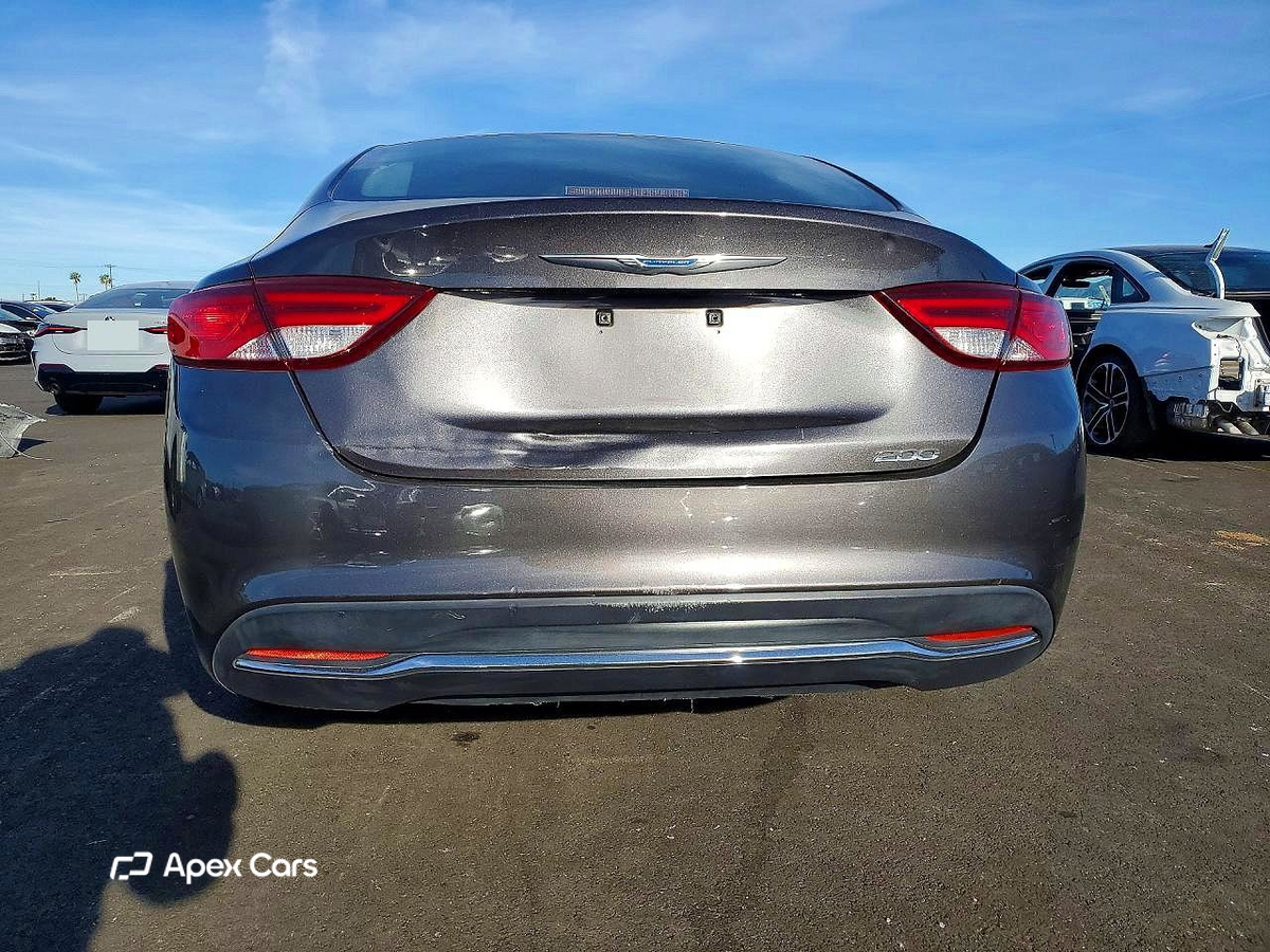 Chrysler 200 2015