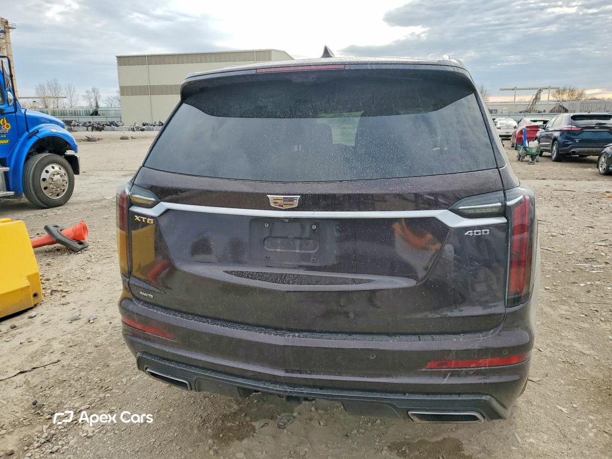 Cadillac XT6 2021